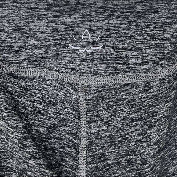 Beyond Yoga Gray Spacedye Black Mesh Side Leggings S Mid-Rise - Picture 5 of 6